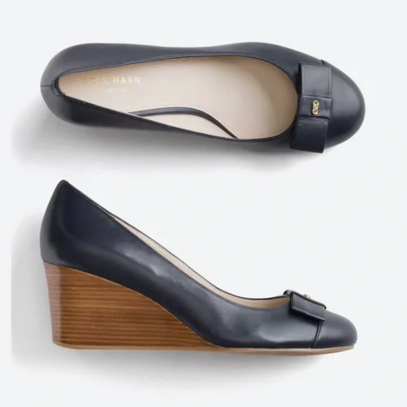 Adair leather bow best sale wedge